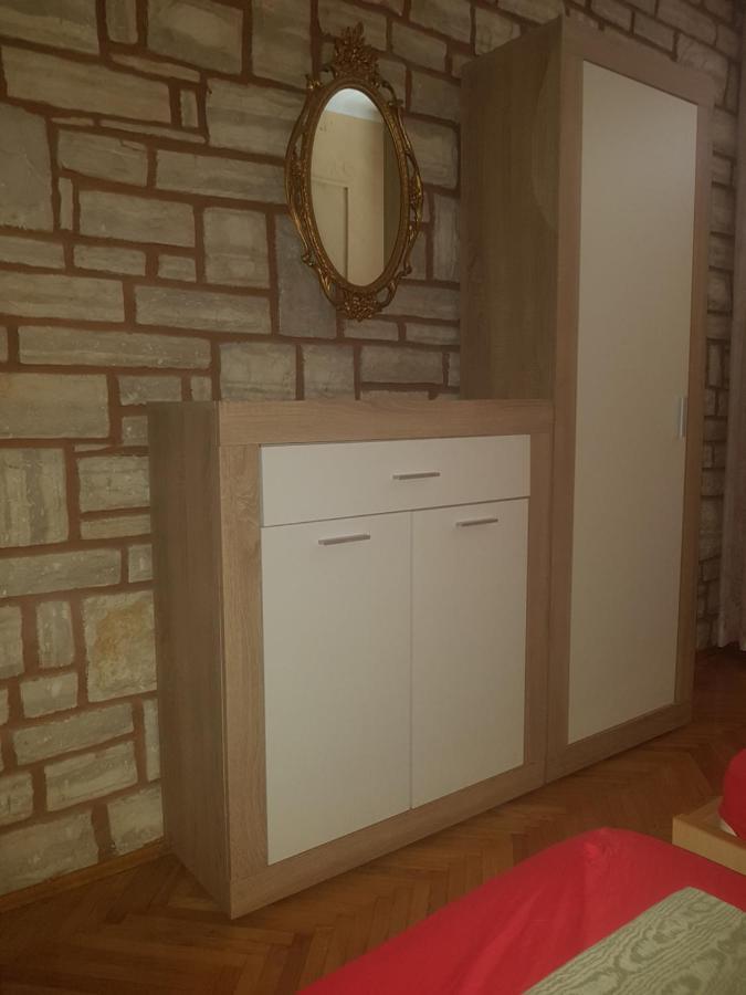 Apartment 51 Gornji Karin Zewnętrze zdjęcie