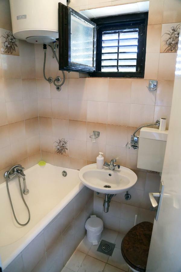 Apartment 51 Gornji Karin Zewnętrze zdjęcie