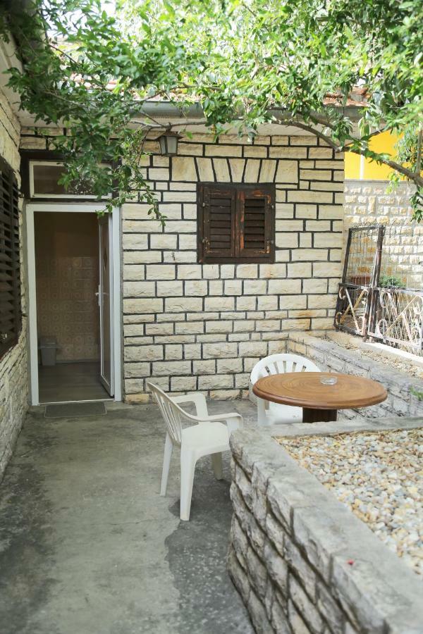 Apartment 51 Gornji Karin Zewnętrze zdjęcie